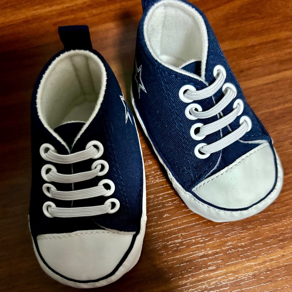 Dallas Cowboys Infant Soft shoes